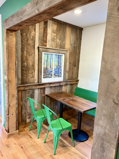 Homespun Charlestown-inside dining seats